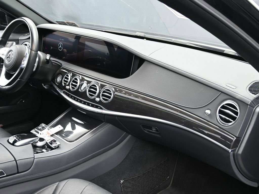 Used 2020 Mercedes-Benz S 450 Sedan image 34