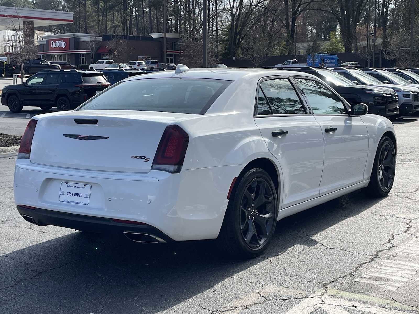 Used 2023 Chrysler 300 S image 4