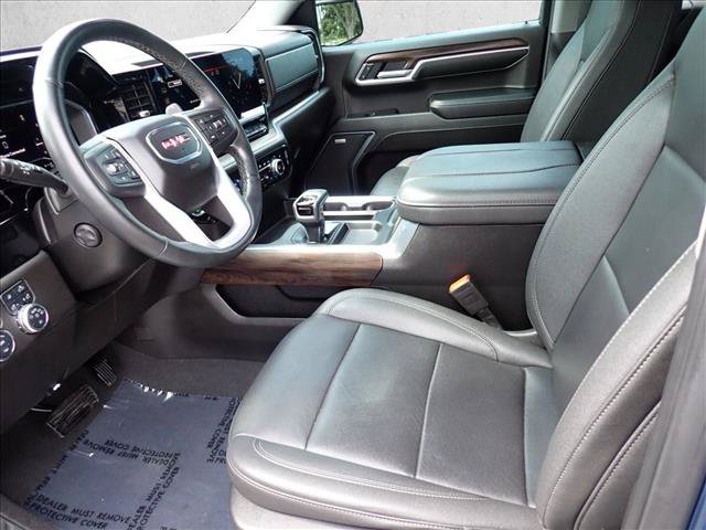 Used 2024 GMC Sierra 1500 SLT w/ SLT Premium Package AWD/4WD image 12