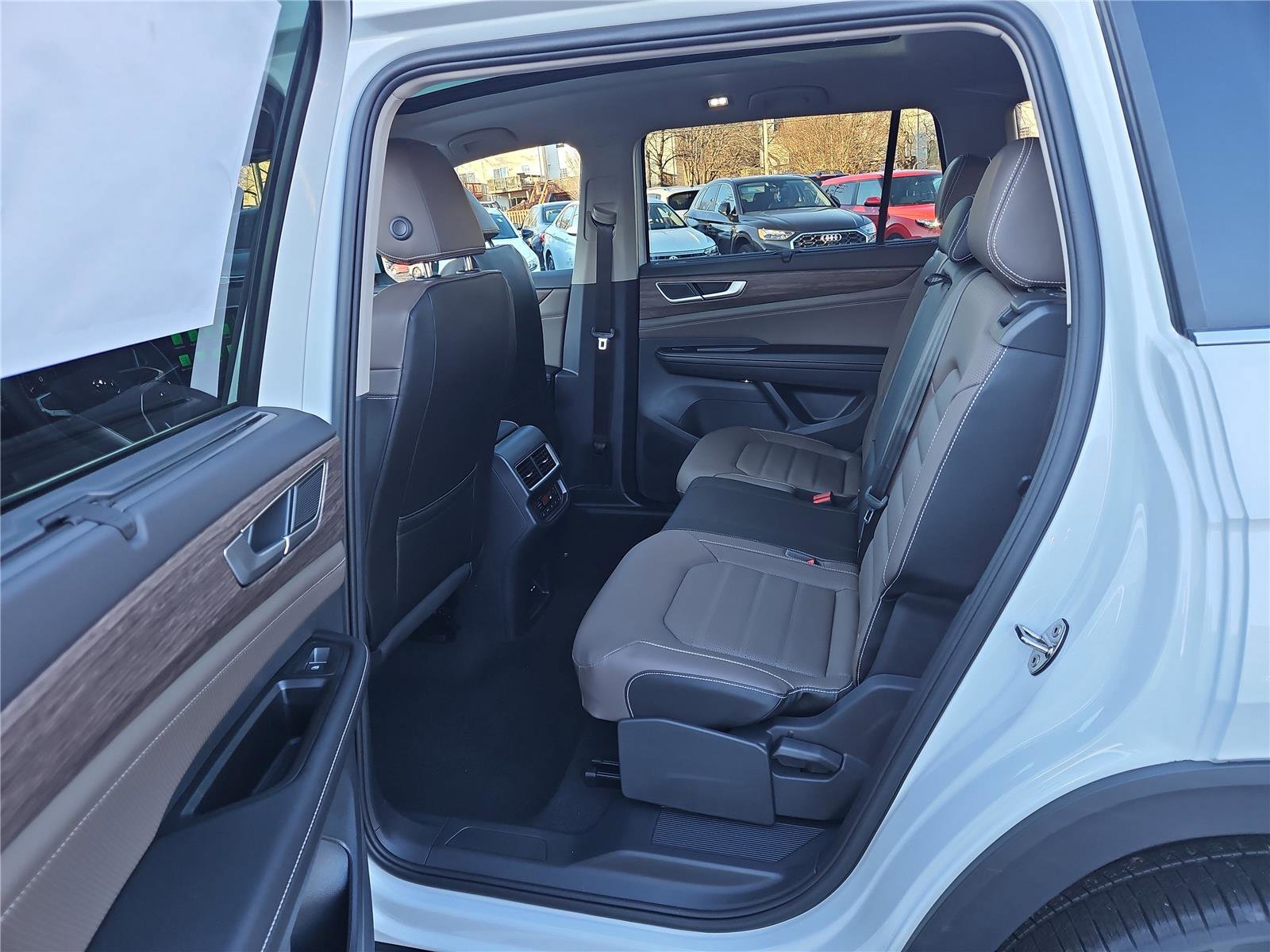 New 2026 Volkswagen Atlas SEL image 25