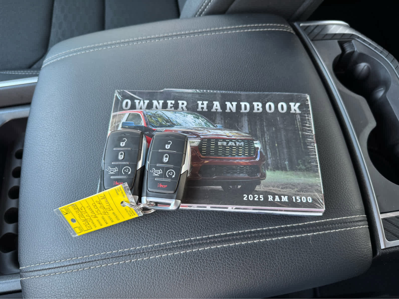 Used 2025 RAM 1500 Big Horn image 33