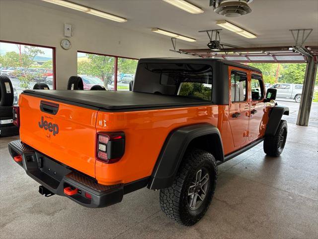 Certified 2025 Jeep Gladiator Mojave w/ Convenience Group AWD/4WD image 27