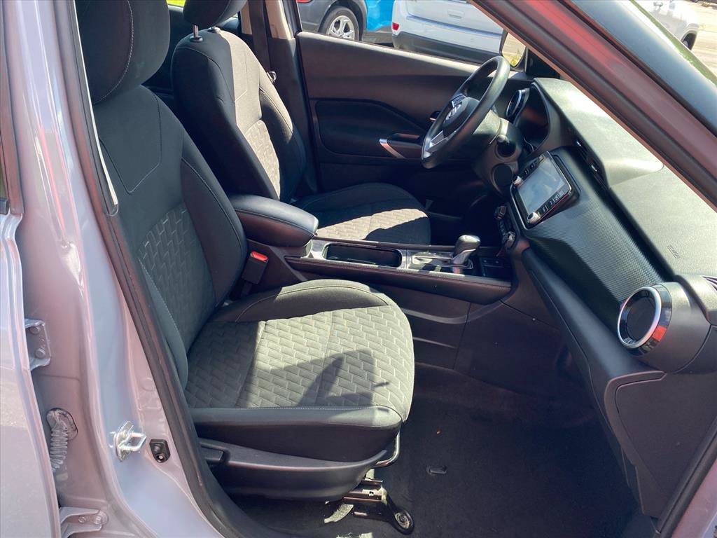 Used 2022 Nissan Kicks SV FWD image 20