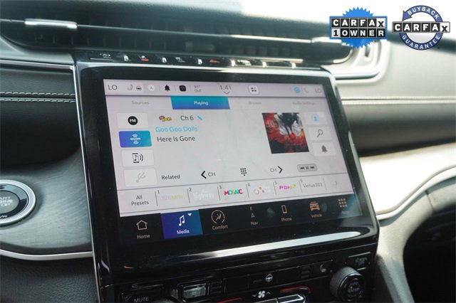 Used 2022 Jeep Grand Cherokee L Limited image 23