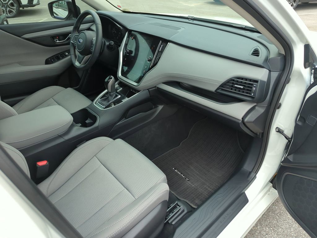 Used 2025 Subaru Legacy Premium image 36