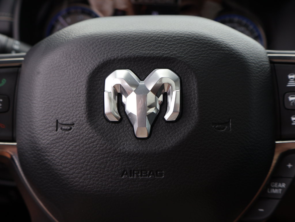 Used 2020 RAM 1500 Limited w/ Black Appearance Package RWD image 26