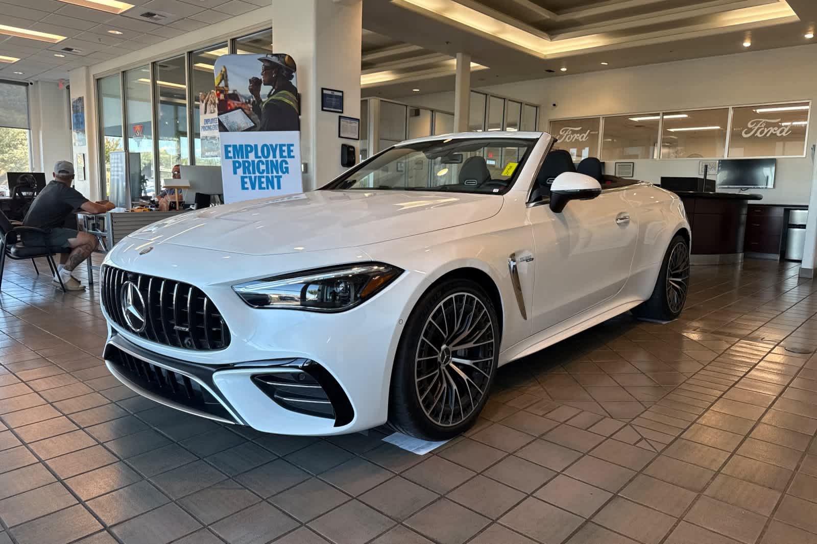 Used 2026 Mercedes-Benz CLE 53 AMG 4MATIC Cabriolet image 8