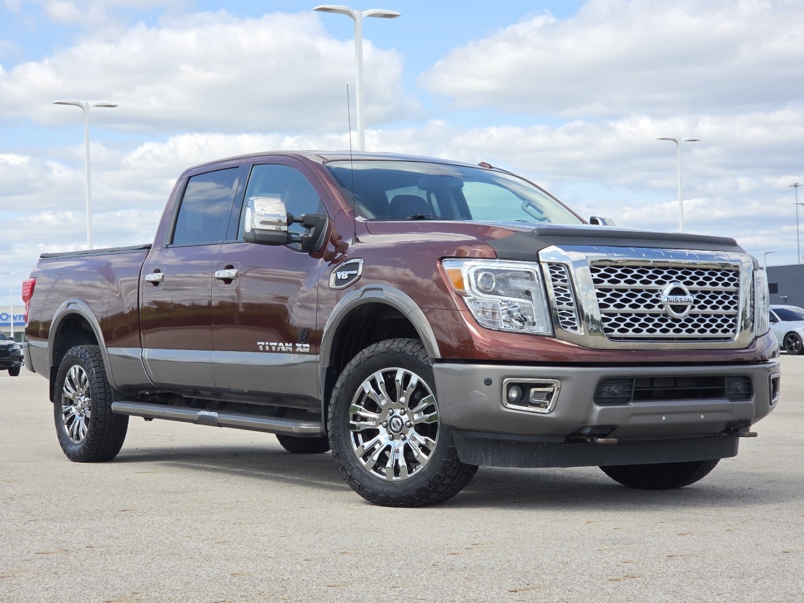 Used 2017 Nissan Titan Platinum Reserve AWD/4WD image 2