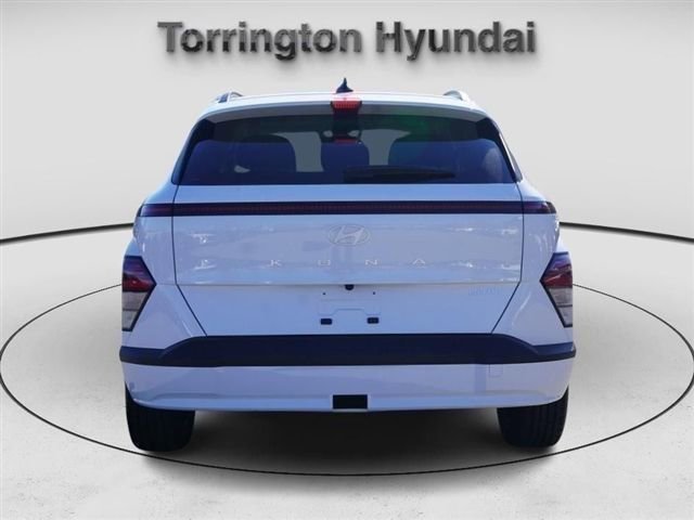 Used 2025 Hyundai Kona SEL image 6