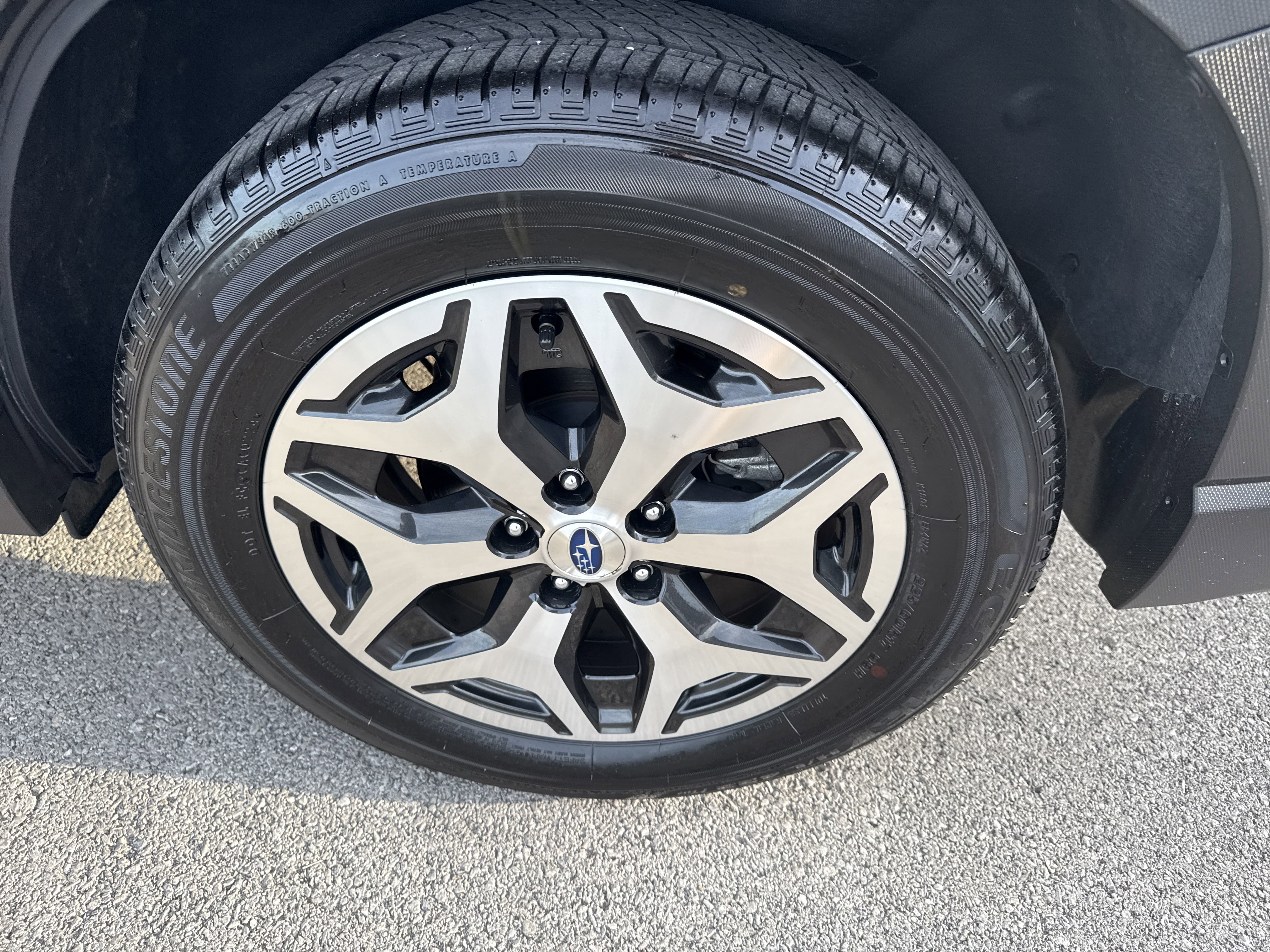 Used 2024 Subaru Forester Premium image 11