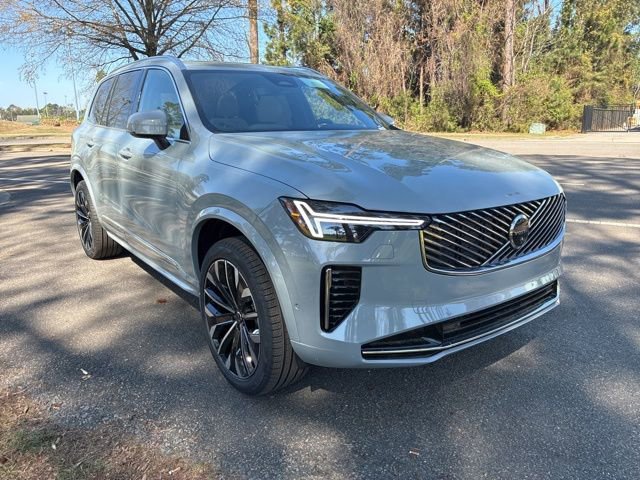 New 2026 Volvo XC90 B6 Plus w/ Protection Package Premier AWD/4WD image 4