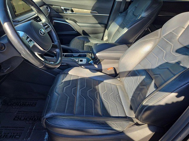 Used 2020 Kia Telluride SX w/ SX Prestige Package AWD/4WD image 16