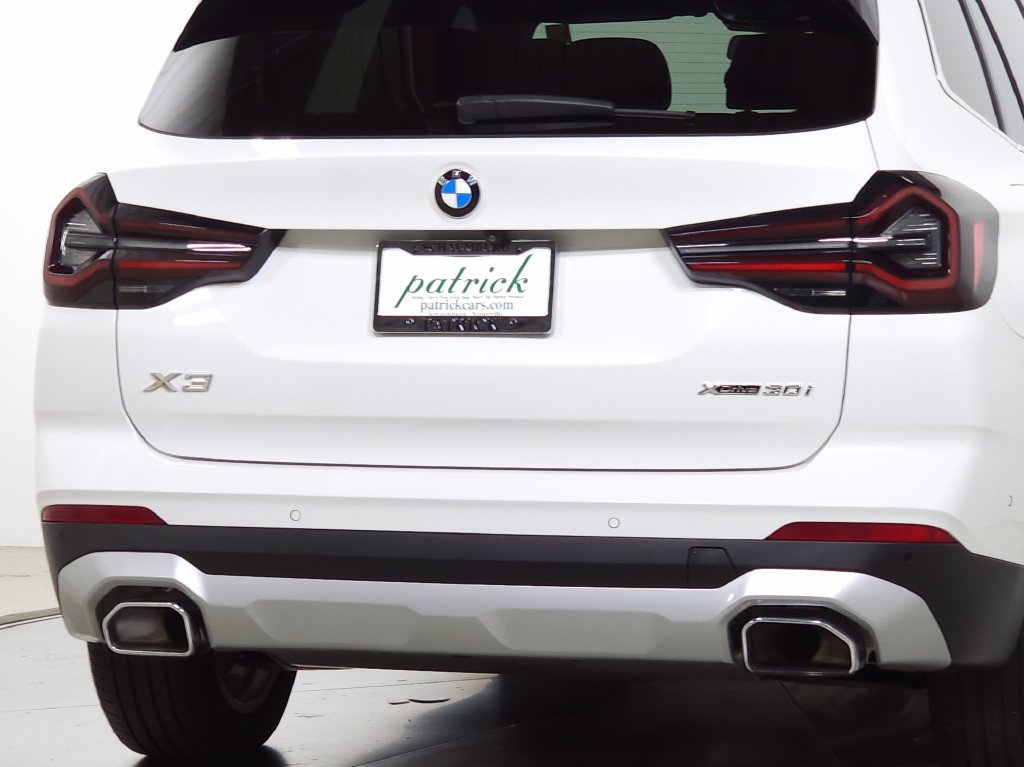 Used 2024 BMW X3 xDrive30i w/ Premium Package w/ZPA AWD/4WD image 11