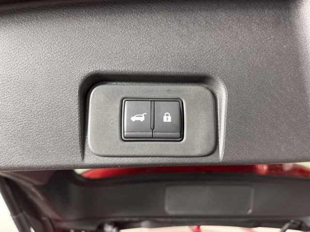 Used 2026 Nissan Rogue SV image 48