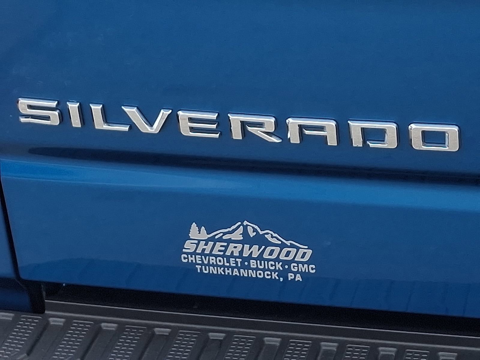 Used 2022 Chevrolet Silverado 1500 RST w/ Z71 Off-Road Package image 30