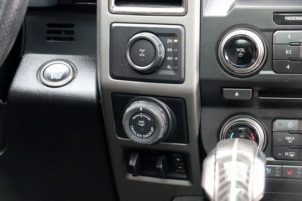 Used 2018 Ford F150 Raptor w/ Equipment Group 802A Luxury image 32