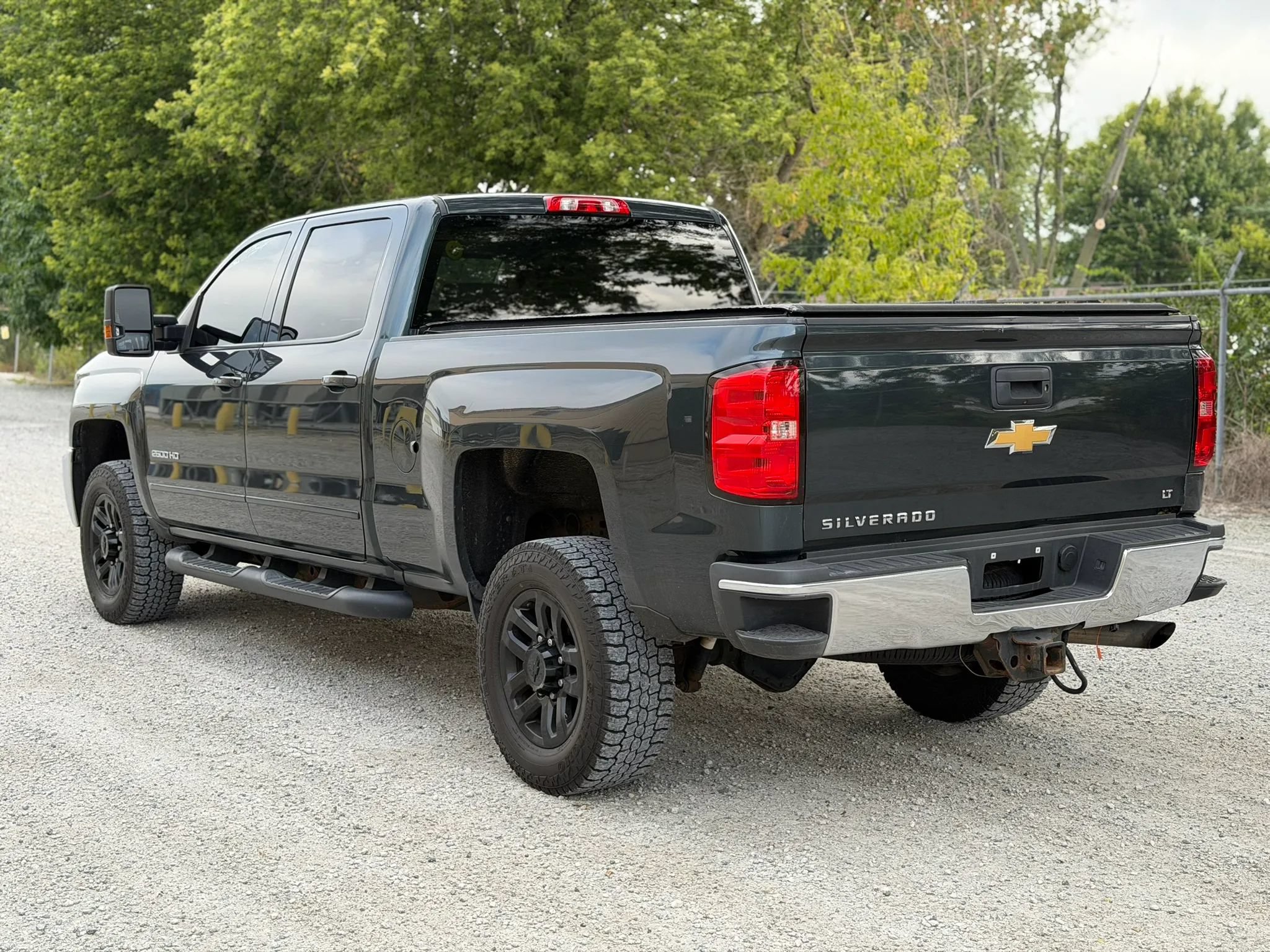 Used 2019 Chevrolet Silverado 2500 LT AWD/4WD image 7
