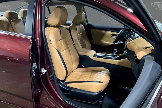 Used 2020 Nissan Sentra SV w/ SV Premium Package image 15