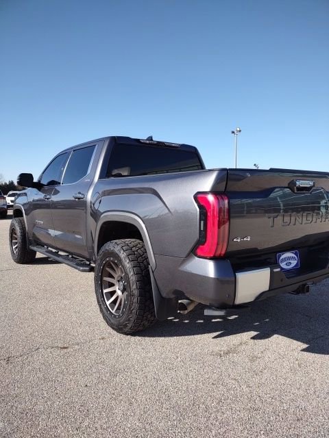 Used 2023 Toyota Tundra Limited image 3