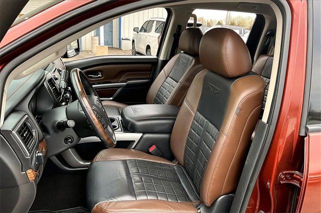 Used 2017 Nissan Titan Platinum Reserve image 22