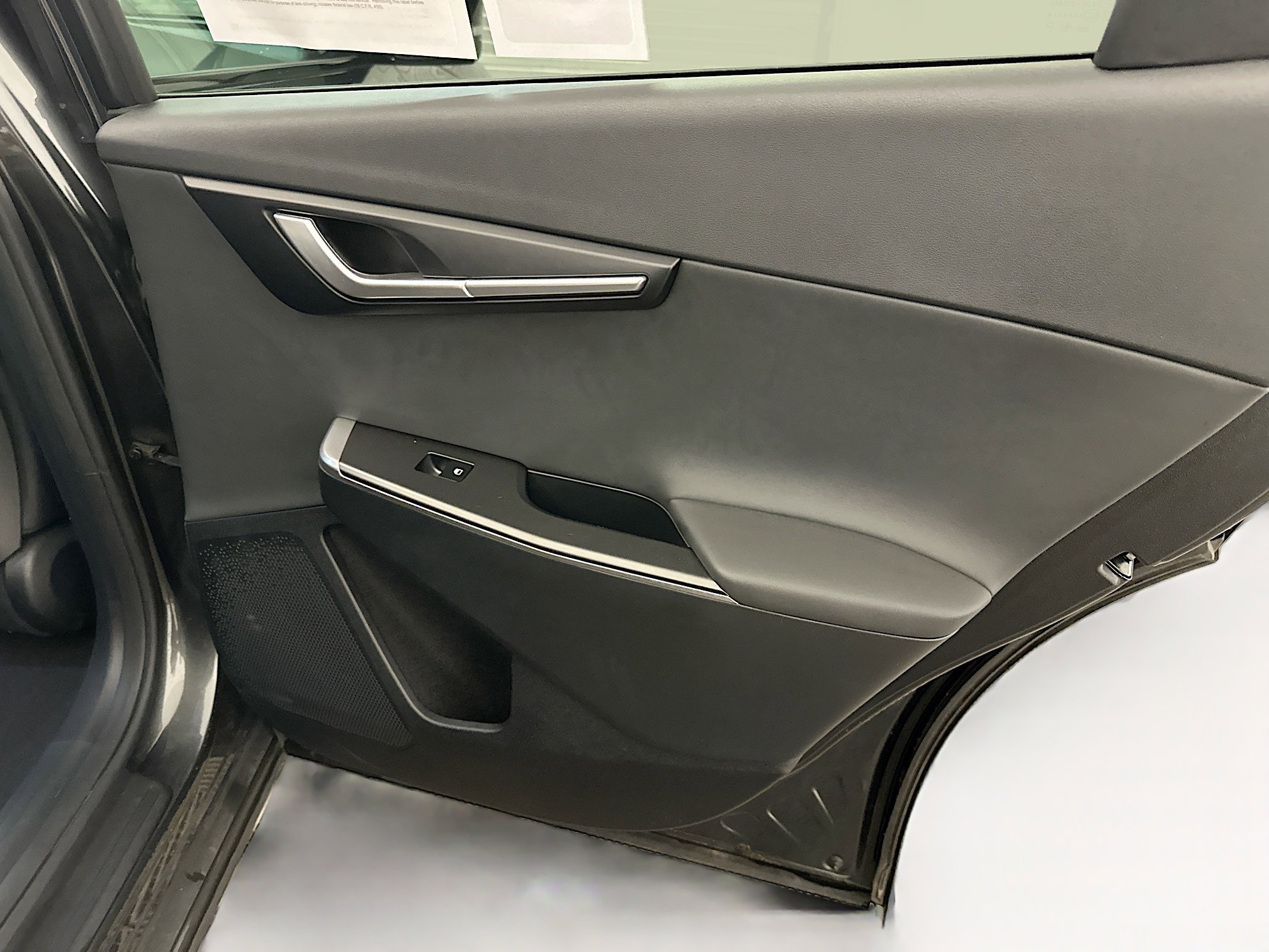 Used 2024 Kia EV6 Light image 31