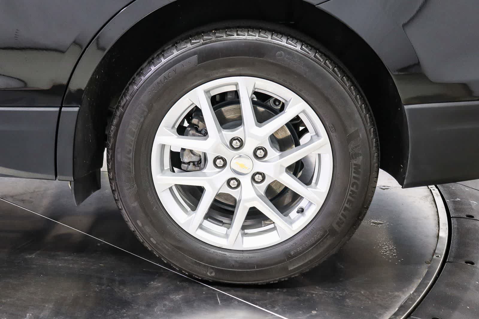 Used 2023 Chevrolet Equinox LT FWD image 10