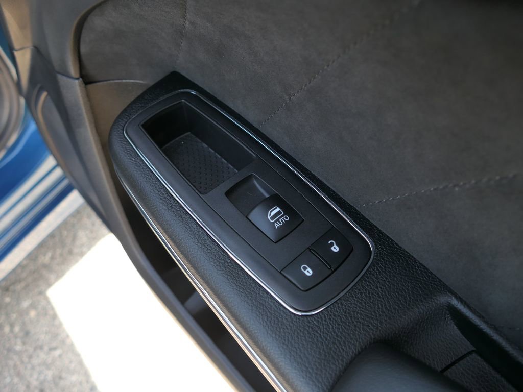 Used 2023 Dodge Charger SRT Hellcat image 24