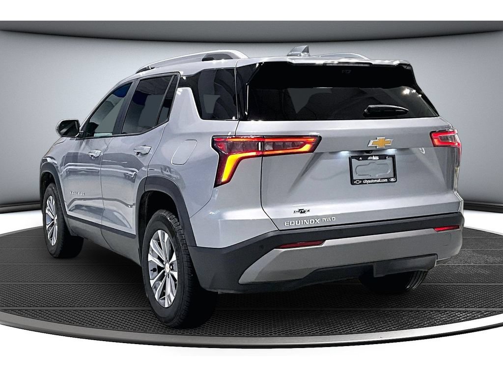 Used 2025 Chevrolet Equinox LT w/ Convenience Package II AWD/4WD image 14