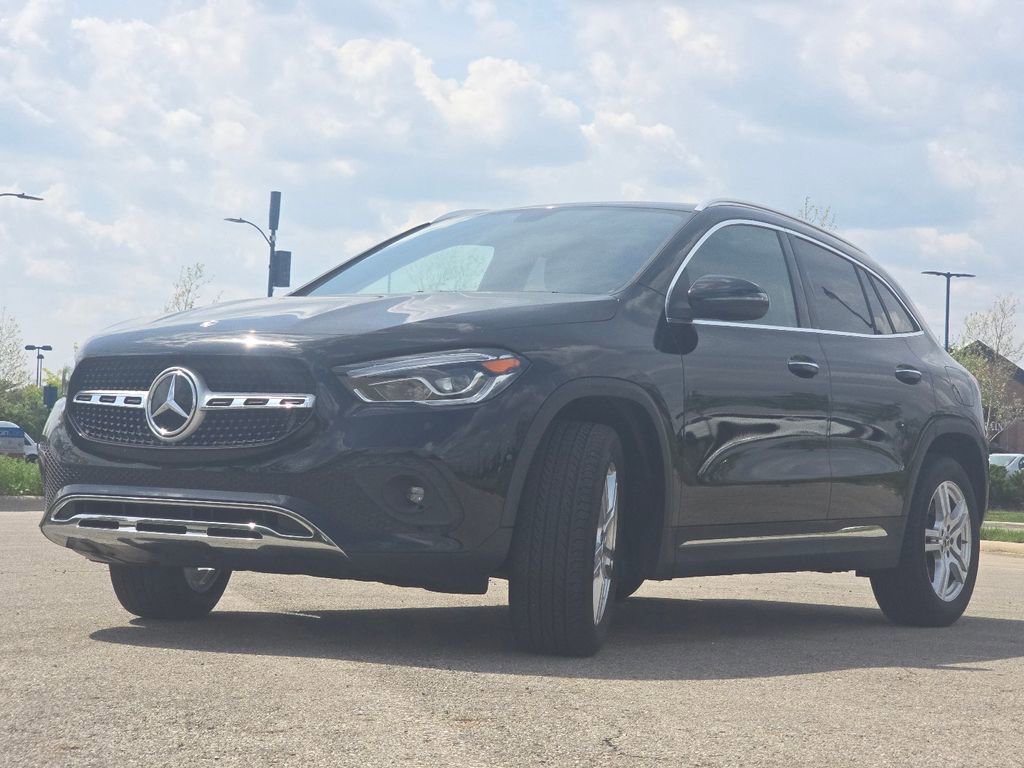 Certified 2022 Mercedes-Benz GLA 250 4MATIC image 11