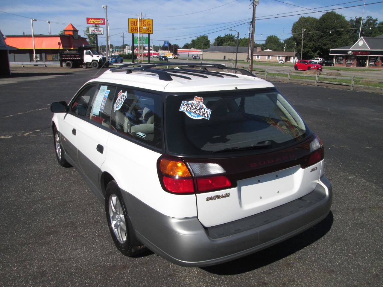 Used 2001 Subaru Outback Wagon AWD/4WD image 9