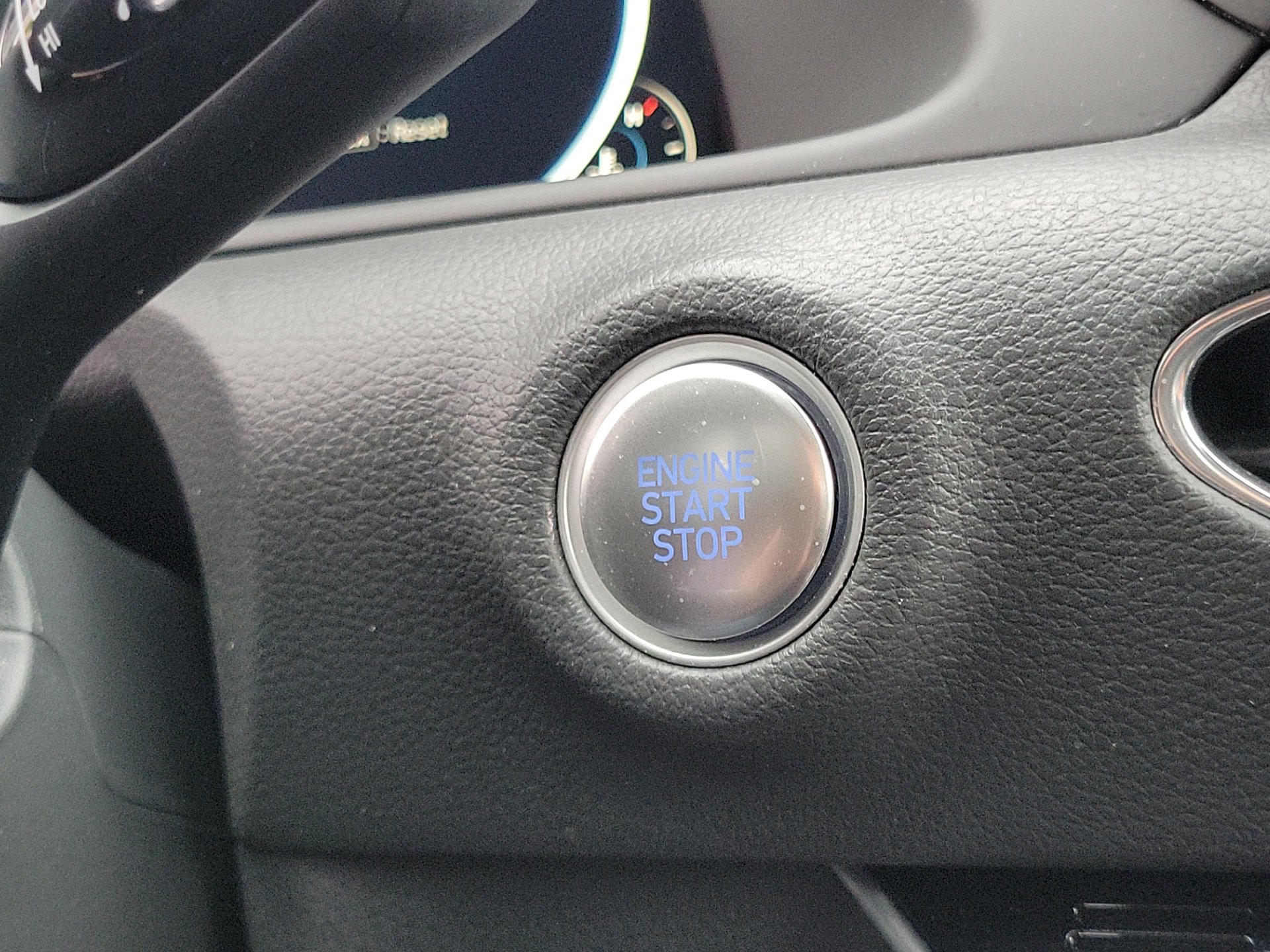 Used 2022 Hyundai Sonata SEL Plus w/ Preferred Accessory Package image 28