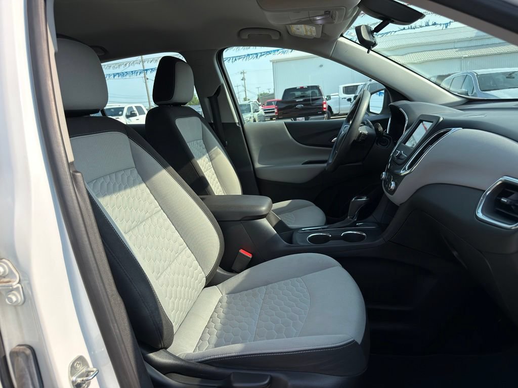 Used 2019 Chevrolet Equinox LS FWD image 24