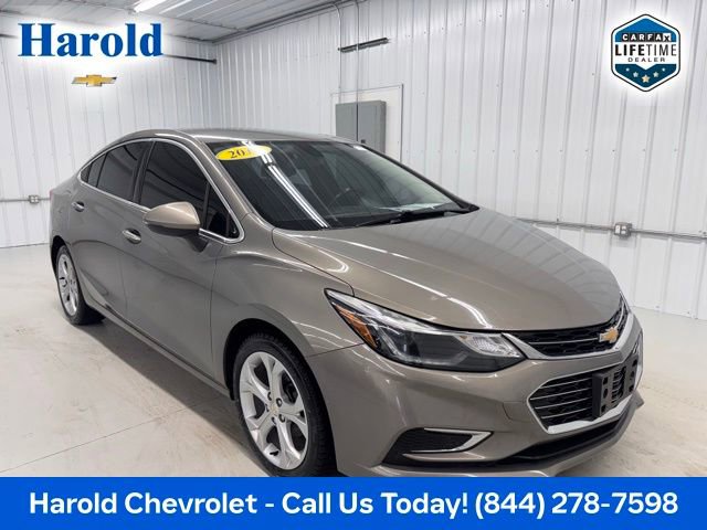Used 2018 Chevrolet Cruze Premier FWD image 1