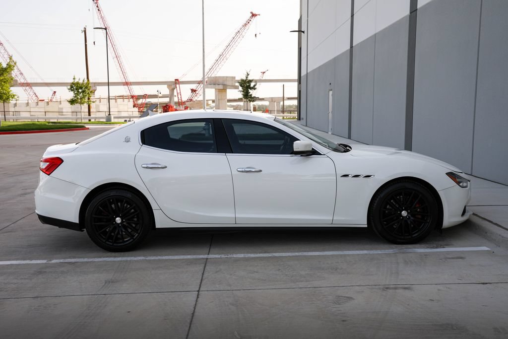 Used 2015 Maserati Ghibli RWD image 9