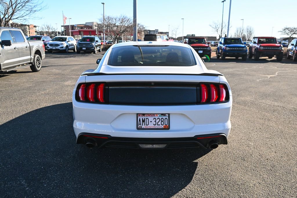 Used 2019 Ford Mustang Coupe image 6