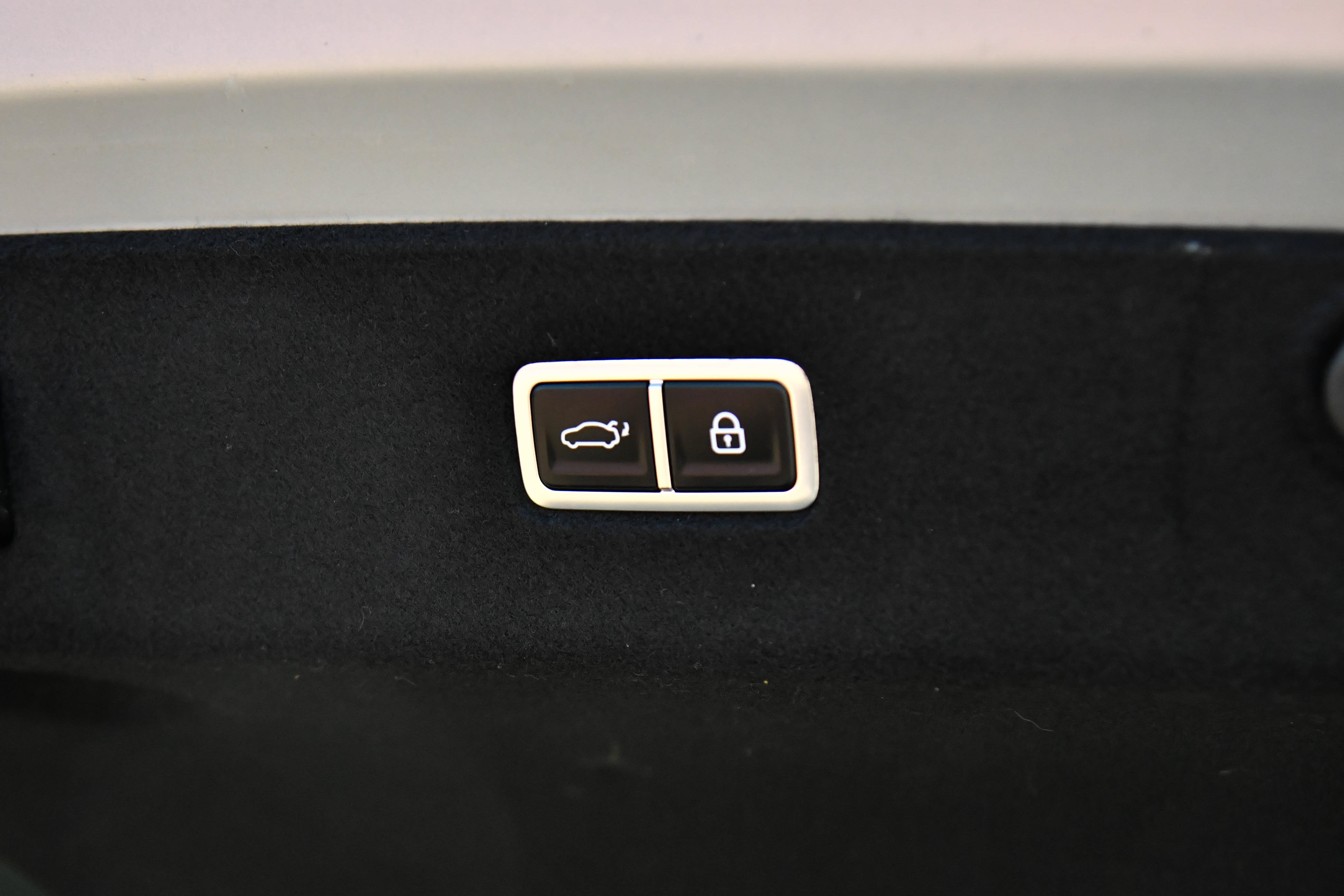 Used 2023 Hyundai Ioniq 6 SEL RWD image 43