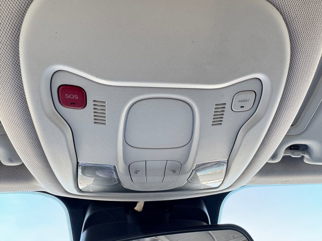 Used 2022 Jeep Renegade Sport w/ Sport Appearance Group image 29