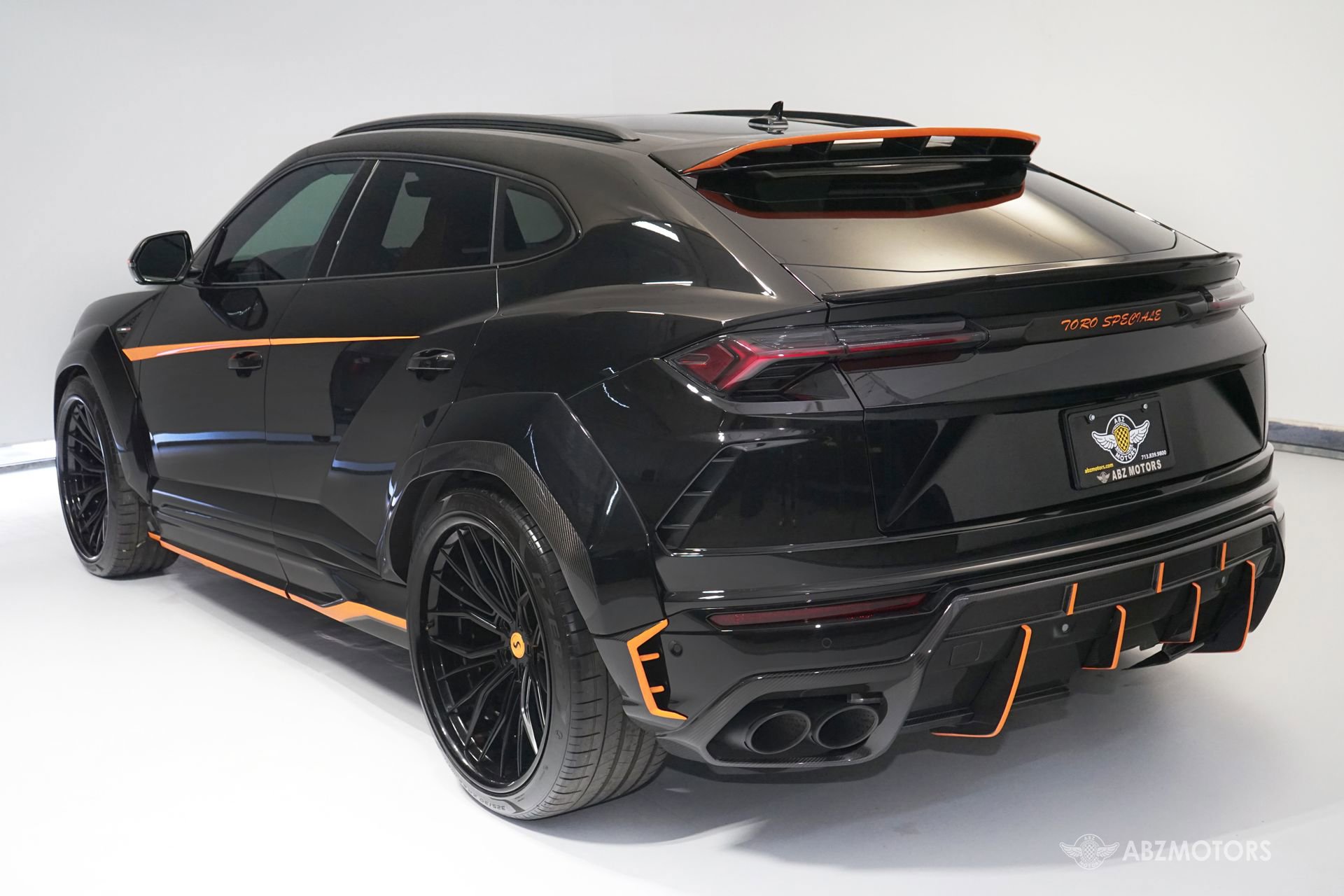 Used 2021 Lamborghini Urus image 7