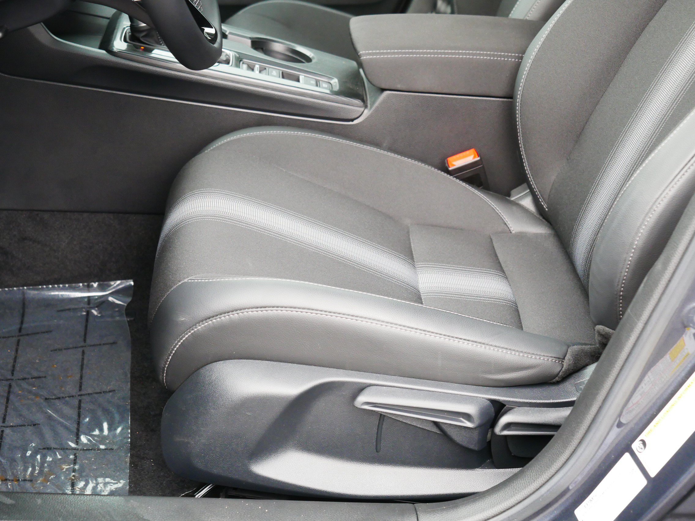 Used 2025 Honda Civic Sport image 13
