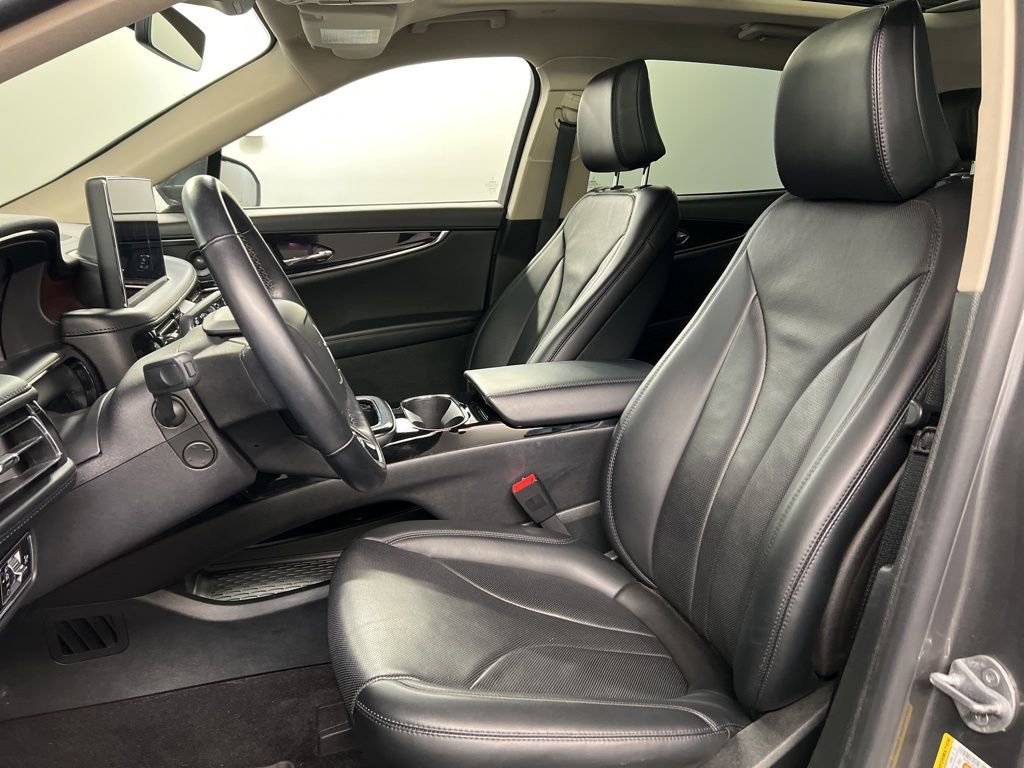 Certified 2023 Lincoln Nautilus Reserve w/ Monochromatic Package AWD/4WD image 25