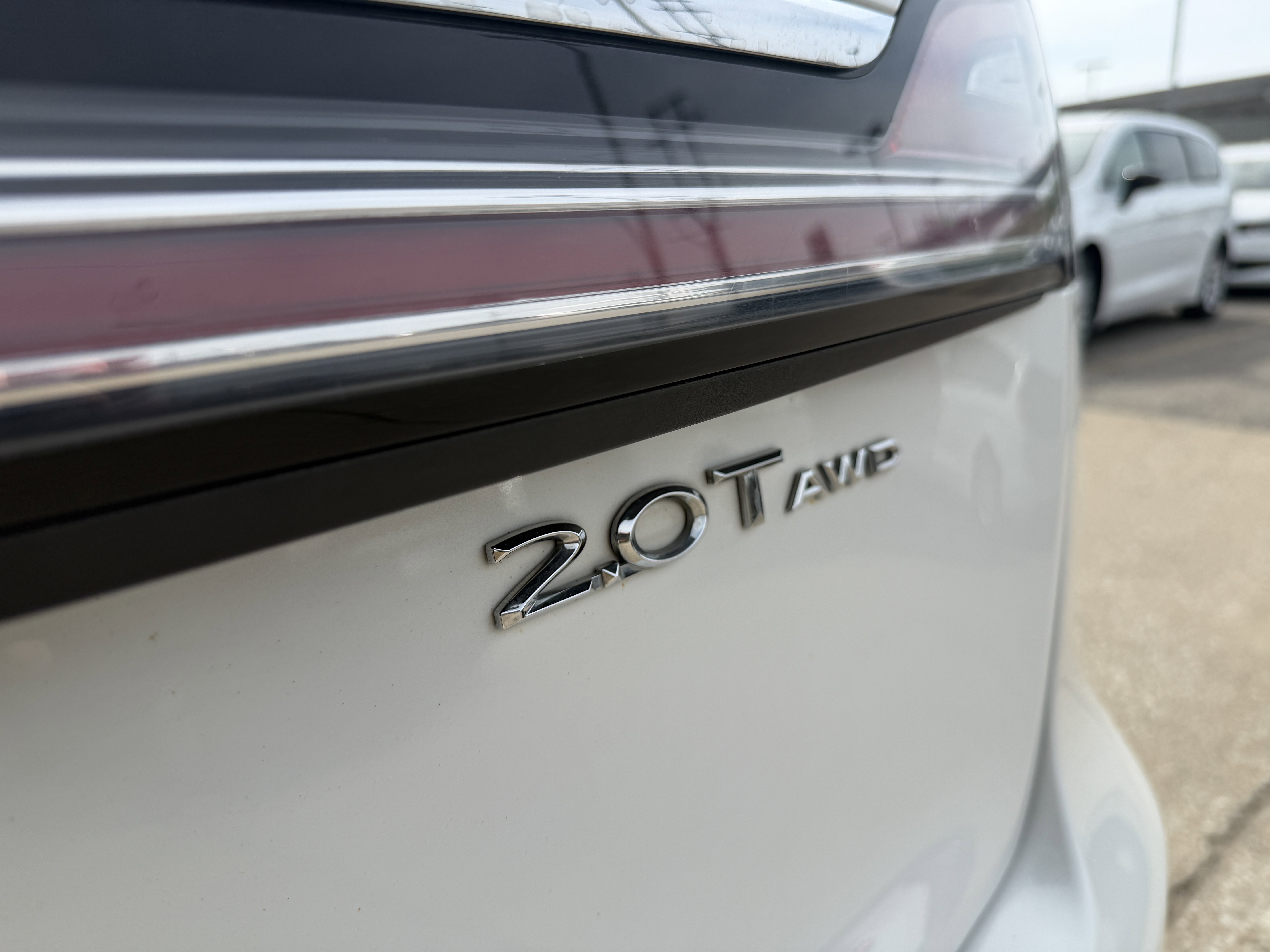 Used 2020 Lincoln Nautilus Reserve w/ Equipment Group 201A image 9
