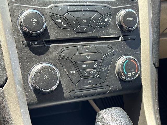 Used 2016 Ford Fusion SE FWD image 20