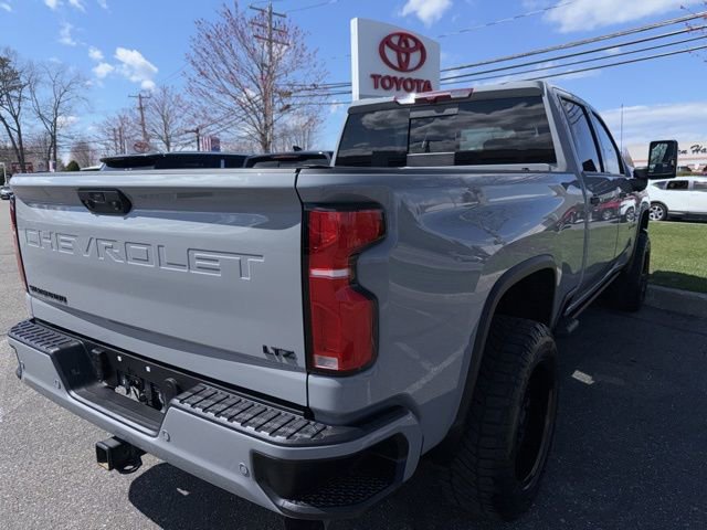 Used 2024 Chevrolet Silverado 2500 LTZ w/ LTZ Plus Package image 8