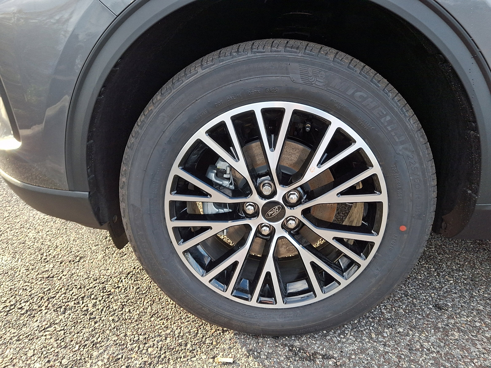 New 2026 Ford Escape SE w/ Class II Trailer Tow Package FWD image 18