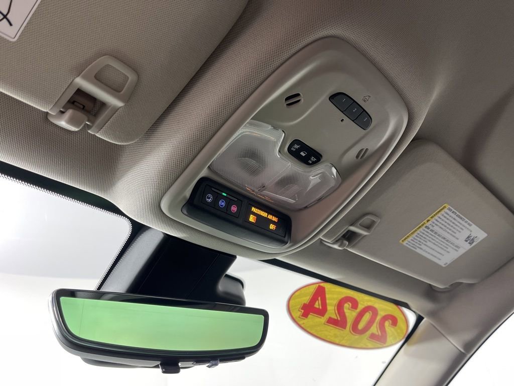 Certified 2024 Buick Encore GX Avenir w/ Avenir Technology Package image 28