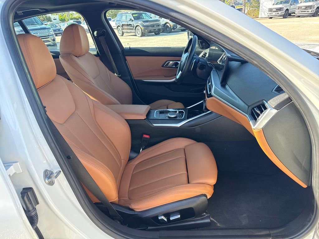 Used 2023 BMW 330e w/ Premium Package image 26