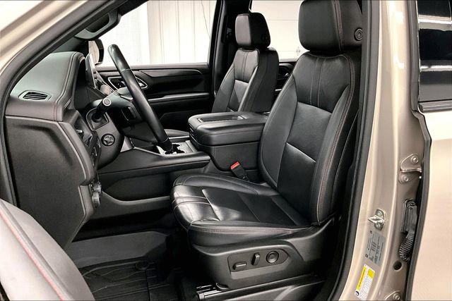 Used 2022 Chevrolet Tahoe RST w/ Luxury Package image 24