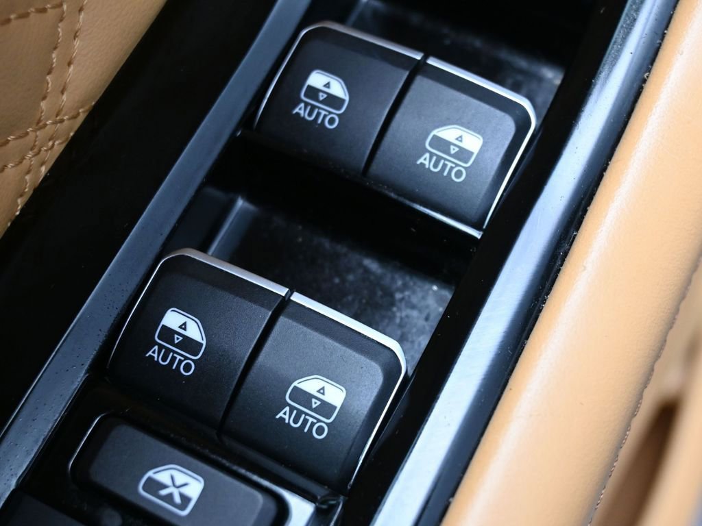 Used 2024 Jeep Grand Cherokee L Summit image 14