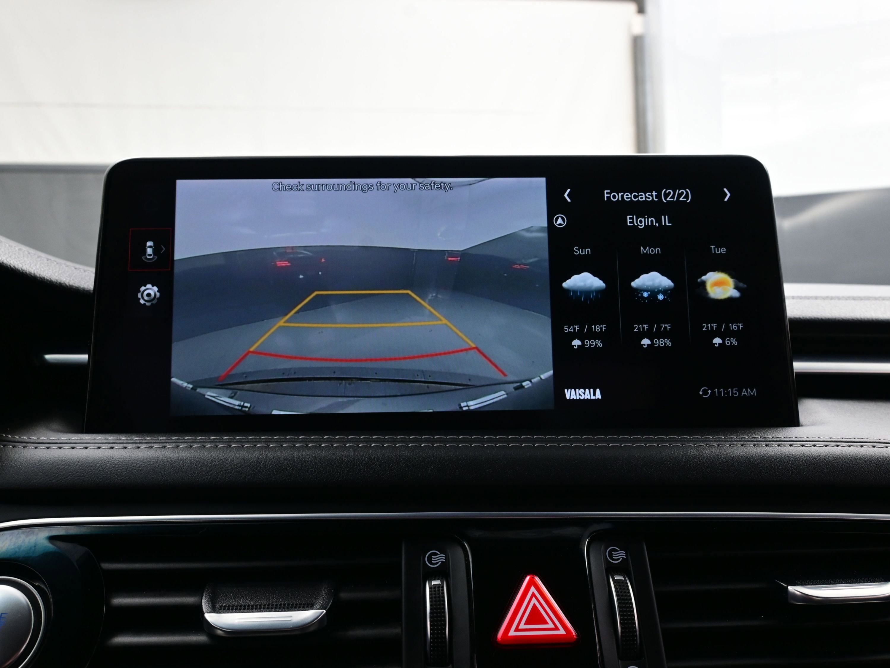 Certified 2023 Genesis G70 2.0T image 19