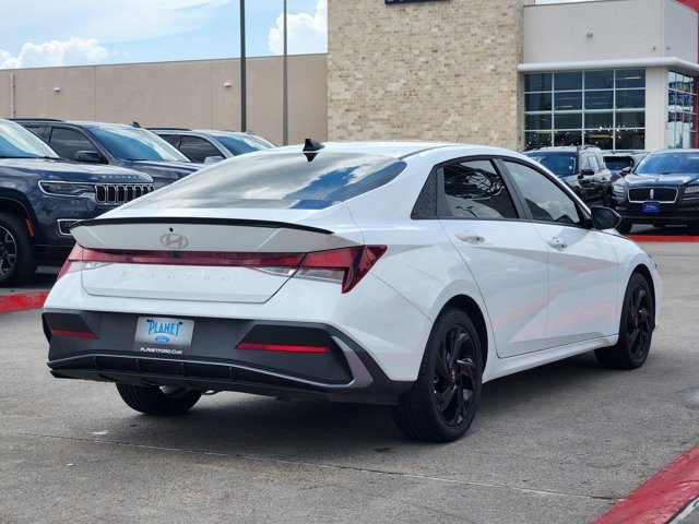 Used 2026 Hyundai Elantra Sport FWD image 5